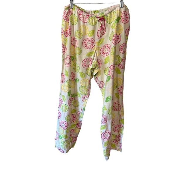 Victoria’s Secret top and pant pajama set with limes citrus fruit print - Picture 10 of 15